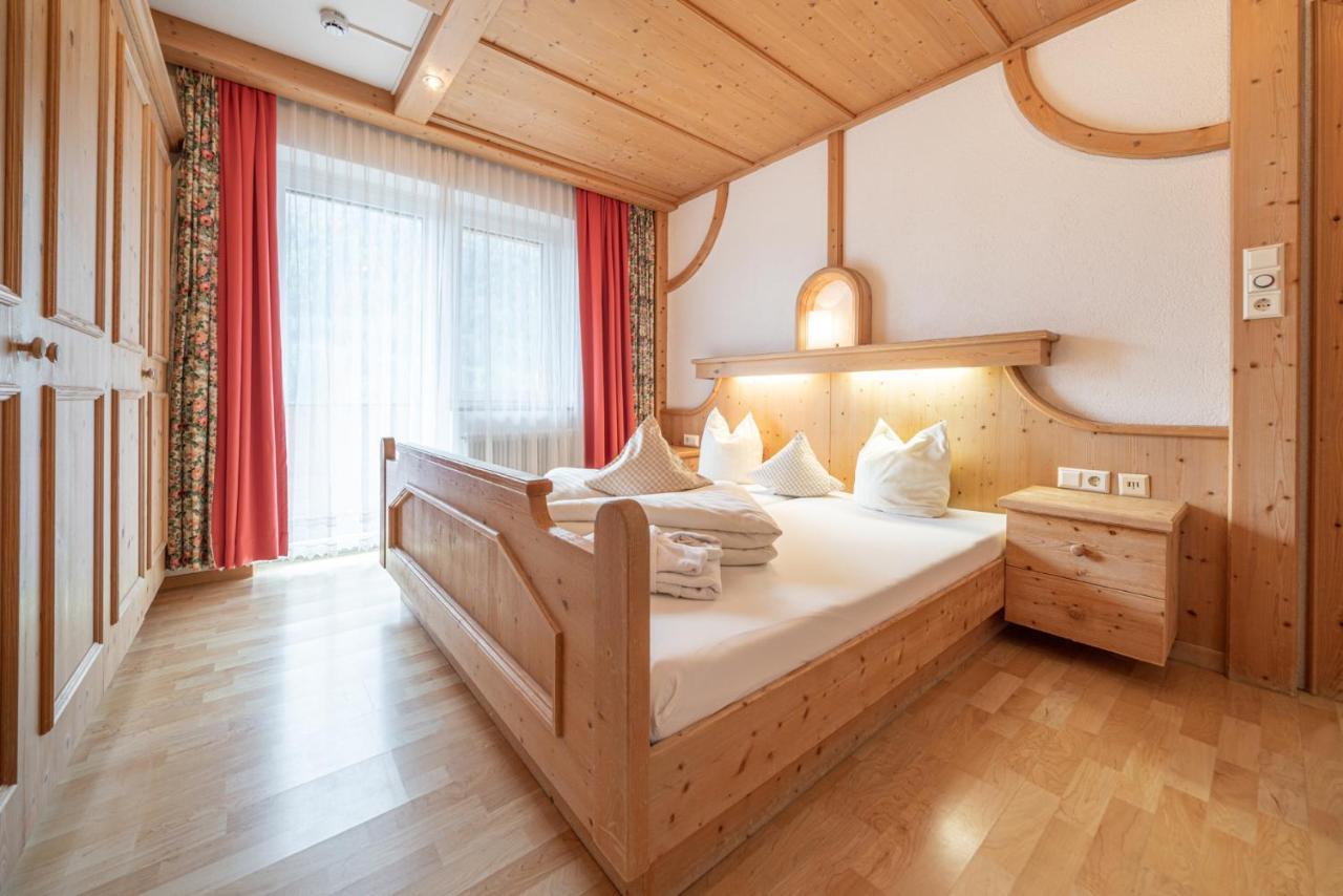 Familienhotel Replerhof Mit Kinderbetreuung Prägraten Δωμάτιο φωτογραφία