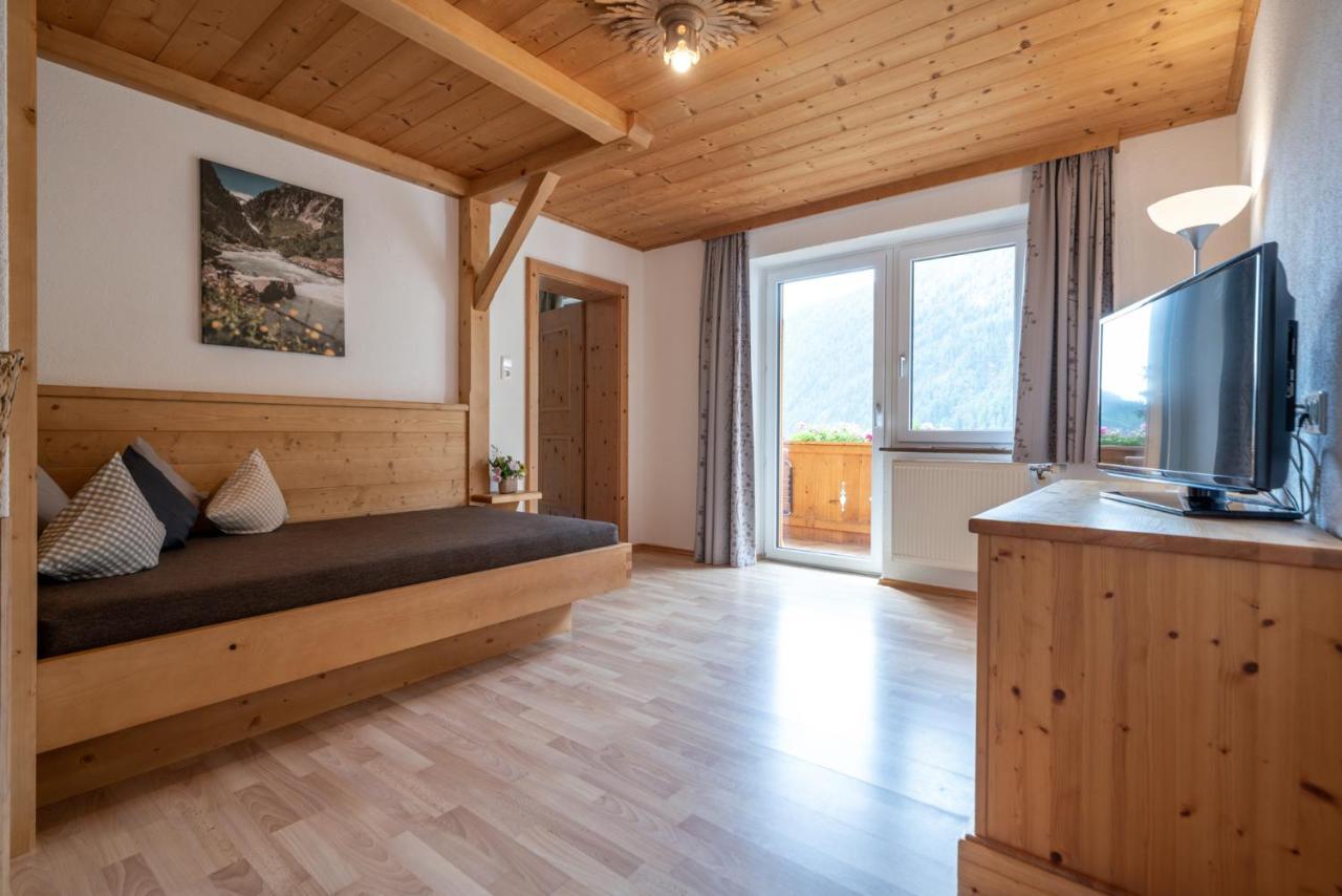 Familienhotel Replerhof Mit Kinderbetreuung Prägraten Δωμάτιο φωτογραφία