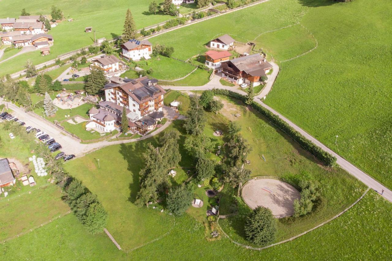 Familienhotel Replerhof Mit Kinderbetreuung Prägraten Εξωτερικό φωτογραφία
